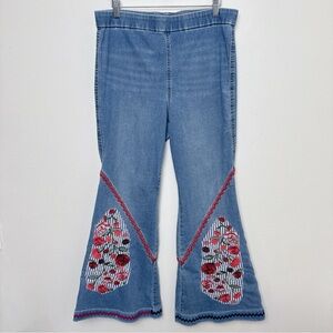 Unbranded Womens 30 Flare Leg Embroidered Pull One Jeans